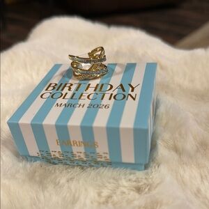 Stylish Gold and Silver Ring